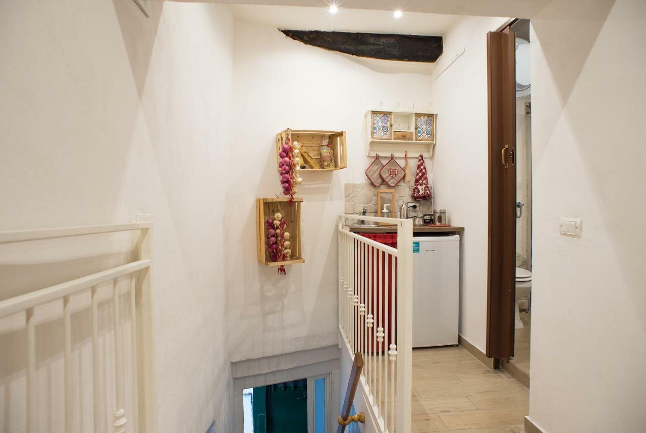 Stanzulell Apartment Наполи Екстериор снимка
