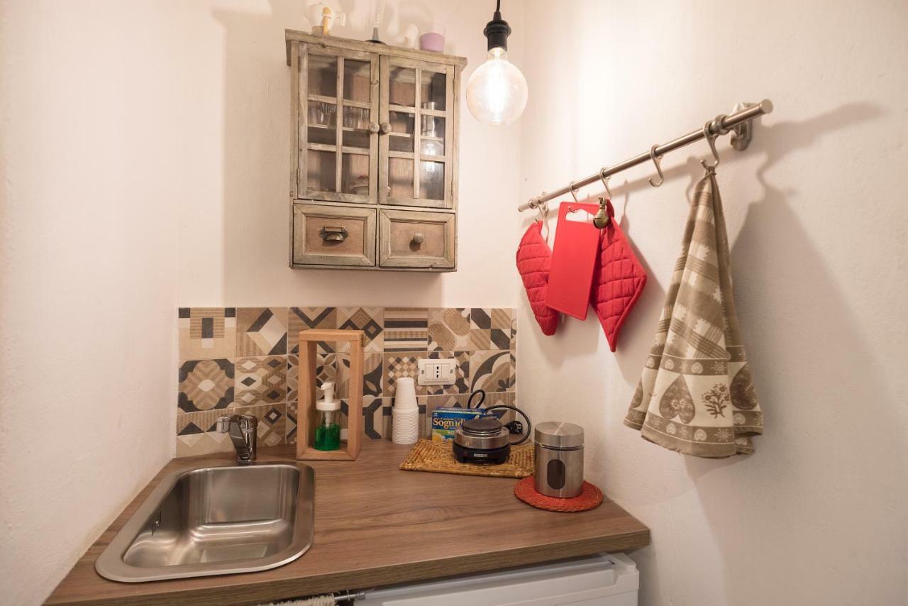 Stanzulell Apartment Наполи Екстериор снимка